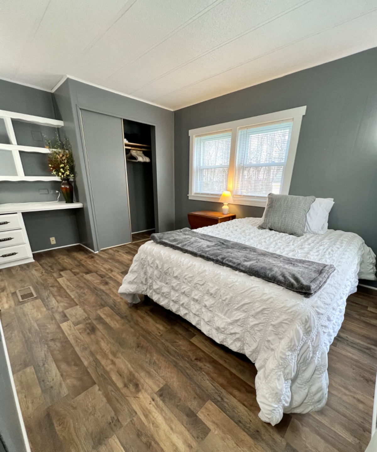 Peaceful Central Vermont Home - Photo 8