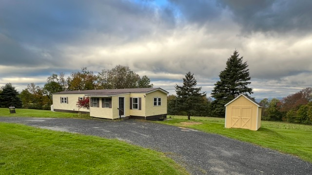 Peaceful Central Vermont Home - Photo 1