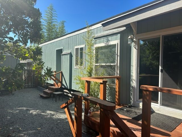 Luxury & Privacy | All-Inclusive 1BR Guest House located in Scotts Valley - Photo 5