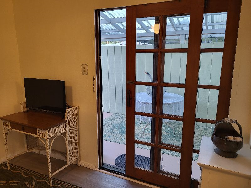 Stand Alone Studio w private patio near Kaiser UCSD Hillcrest Scripps Mercy - Photo 6