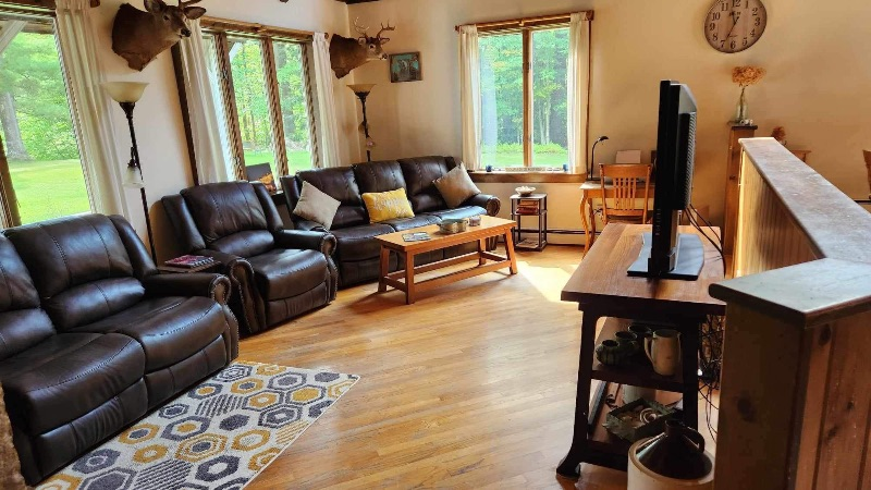 Beautiful Vermont Home - Photo 5