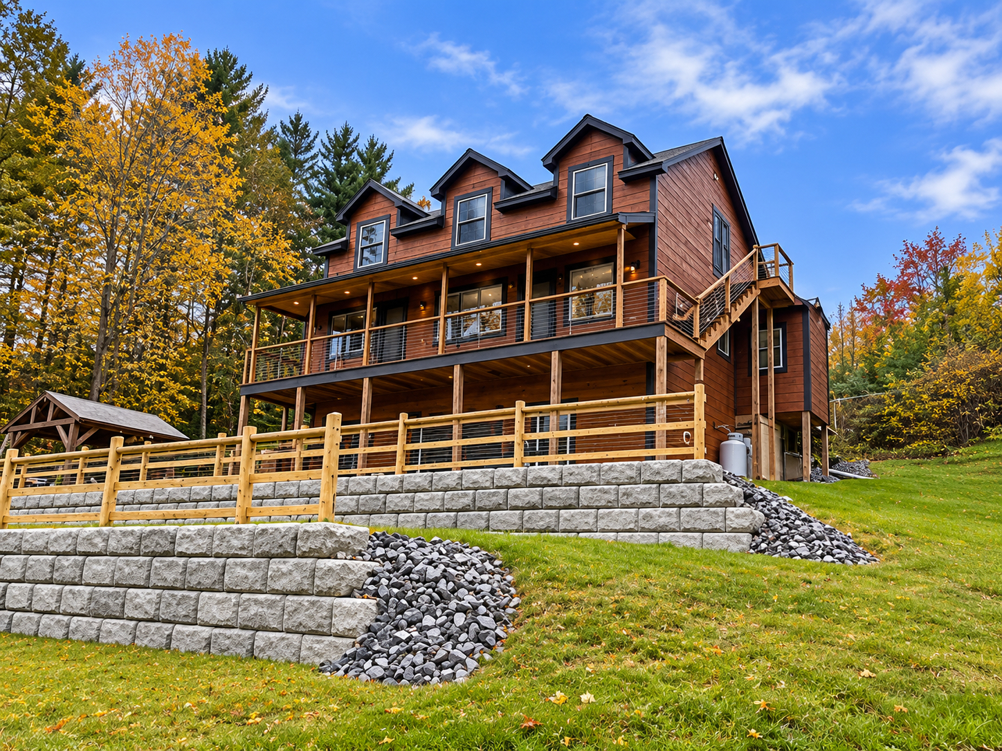 Experience Rustic Charm and Modern Comfort in this Brand New 3-Bedroom House Overlooking Crystal Lak - Photo 2