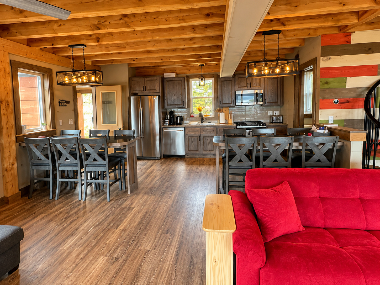 Experience Rustic Charm and Modern Comfort in this Brand New 3-Bedroom House Overlooking Crystal Lak - Photo 8