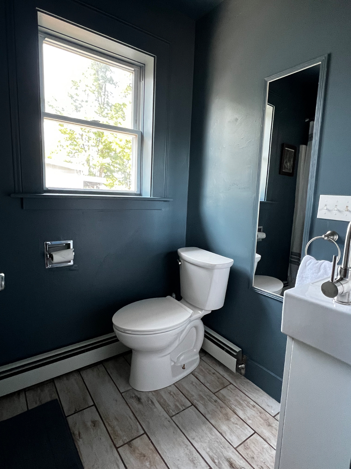 Beautiful Burlington 2bd 2 miles from Hospital - near lake bike path and shopping - Photo 7