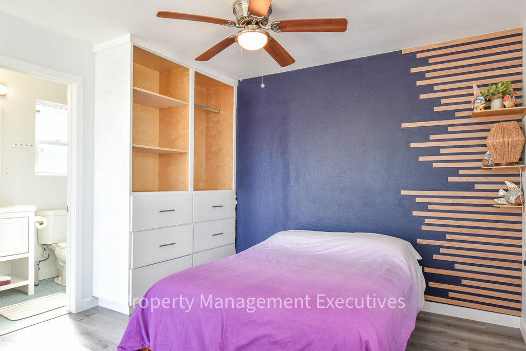 ADORABLE STUDIO WITH AN OCEAN VIEW - Photo 4