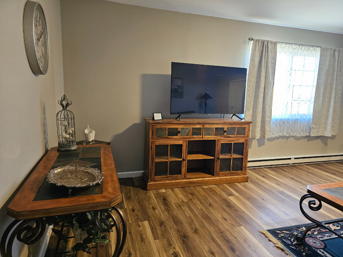 Newly Remodeled  3 Bedroom  1 Bath  Upper Unit  Fully Furnished with Designated off street Parking - Photo 11