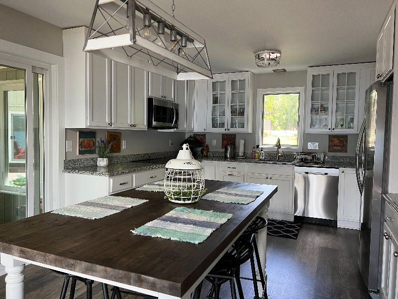 Waterfront 3 bd house  on Lake Champlain near Middlebury VT- winter season rental - Photo 11