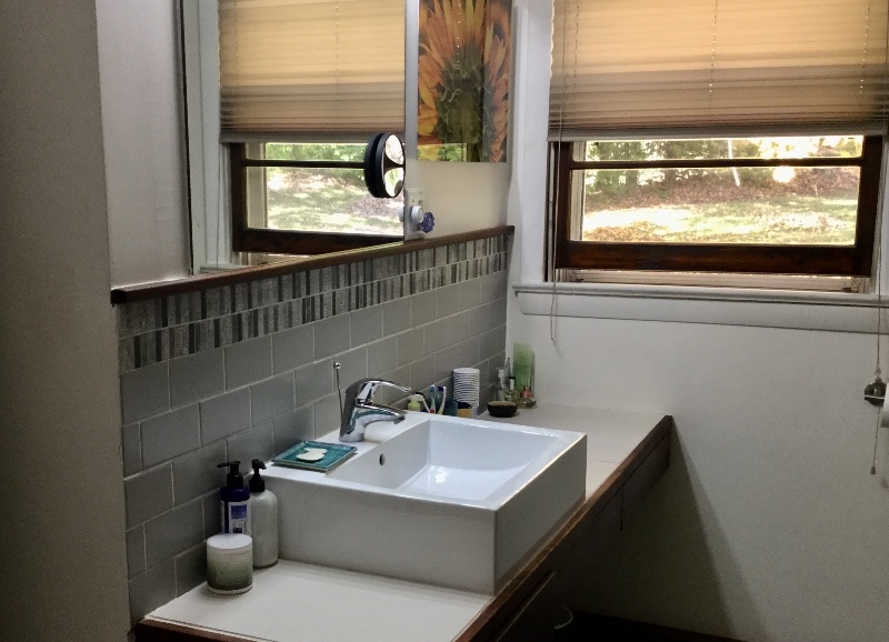 Comfortable Vermont Home - Photo 8