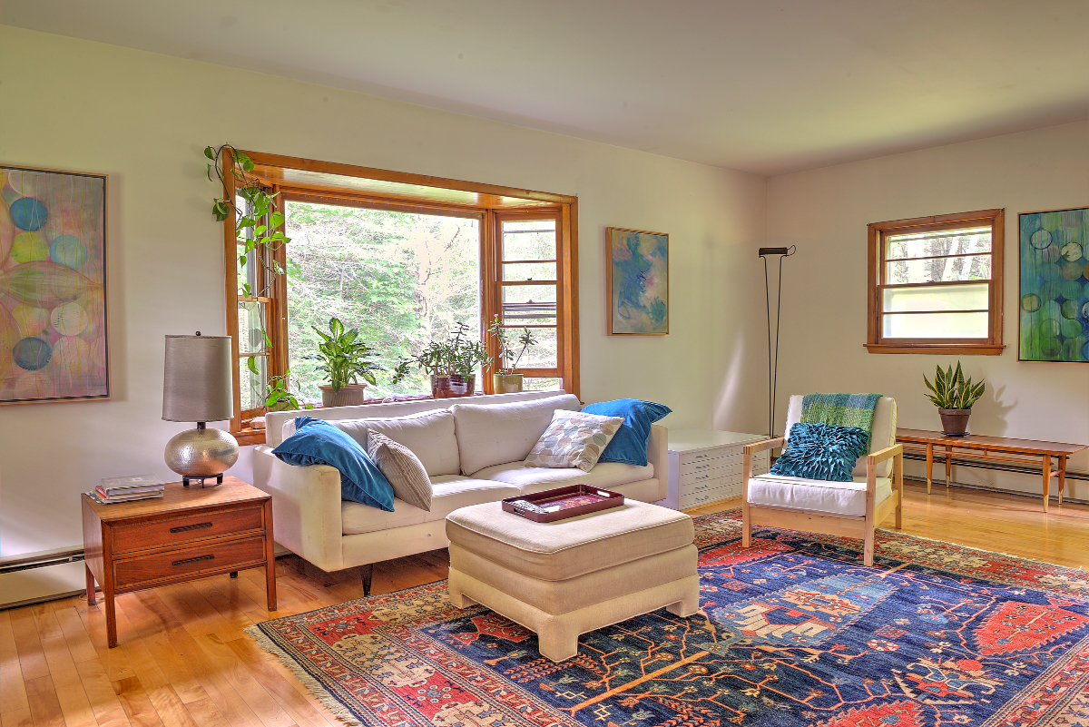 Comfortable Vermont Home - Photo 1