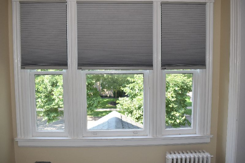 Rooms for rent in a large colonial-style home in Park Ave area - Photo 12