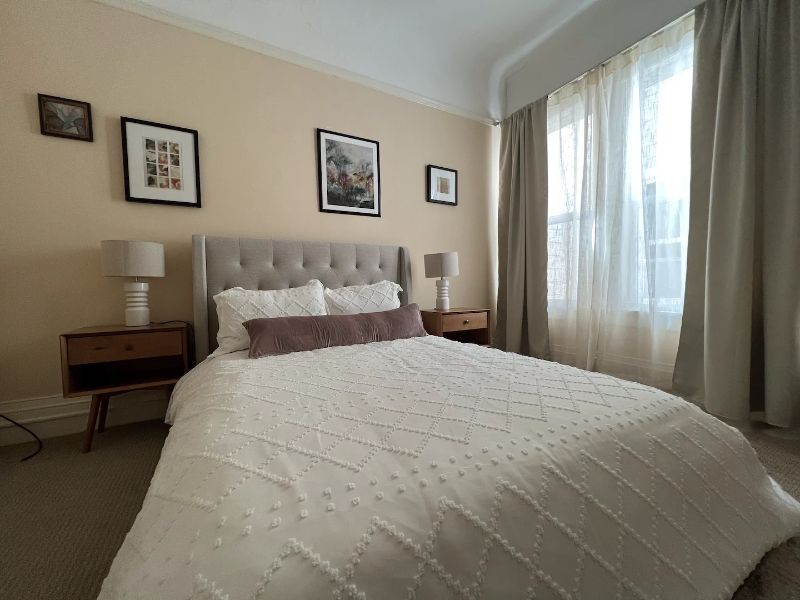 Large 3 bd Flat with Great View near Buena Vista Park - Photo 3