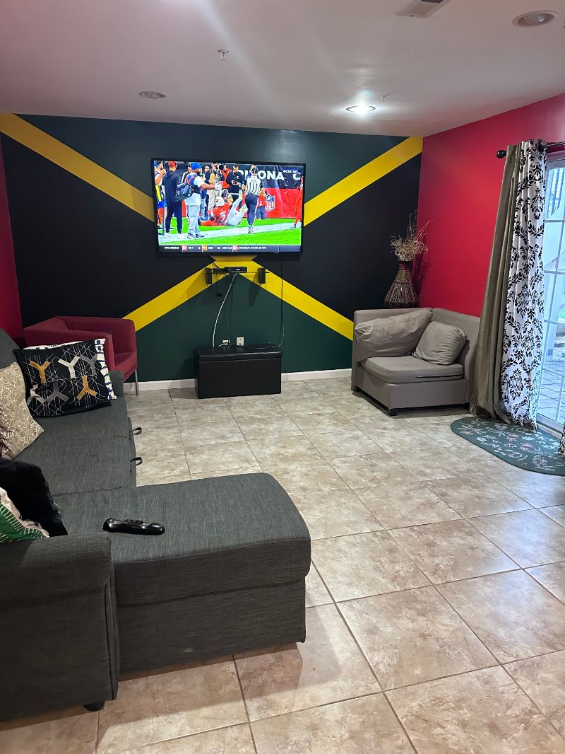 Bright and Beautiful Basement in-law Suite - Photo 5