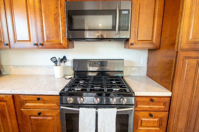 Private 2BR ADU w/ Workspace, Near Major Hospitals, Beaches & UCSD - Photo 6