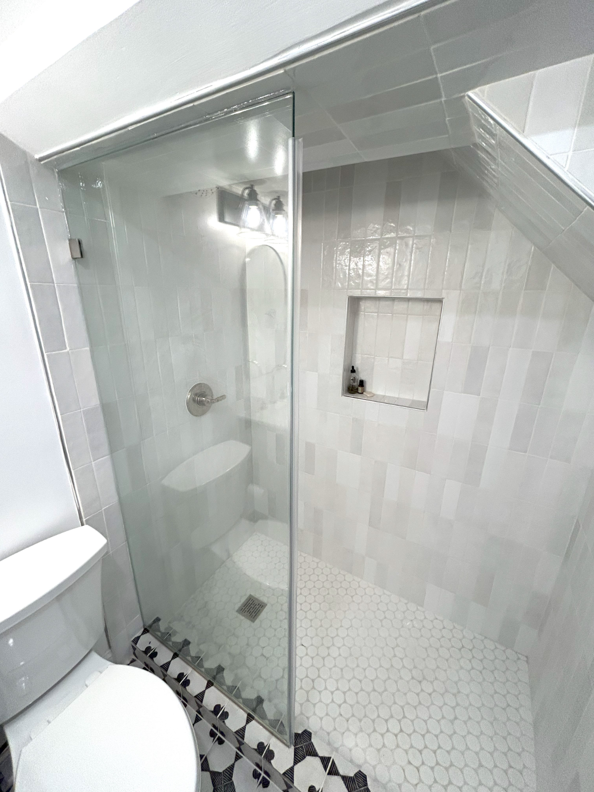Chic 2 Level Apartment in Dupont Circle - Photo 7