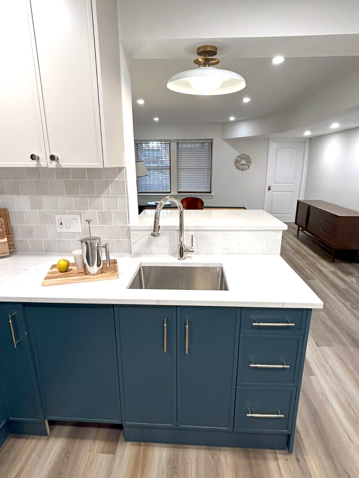 Chic 2 Level Apartment in Dupont Circle - Photo 4