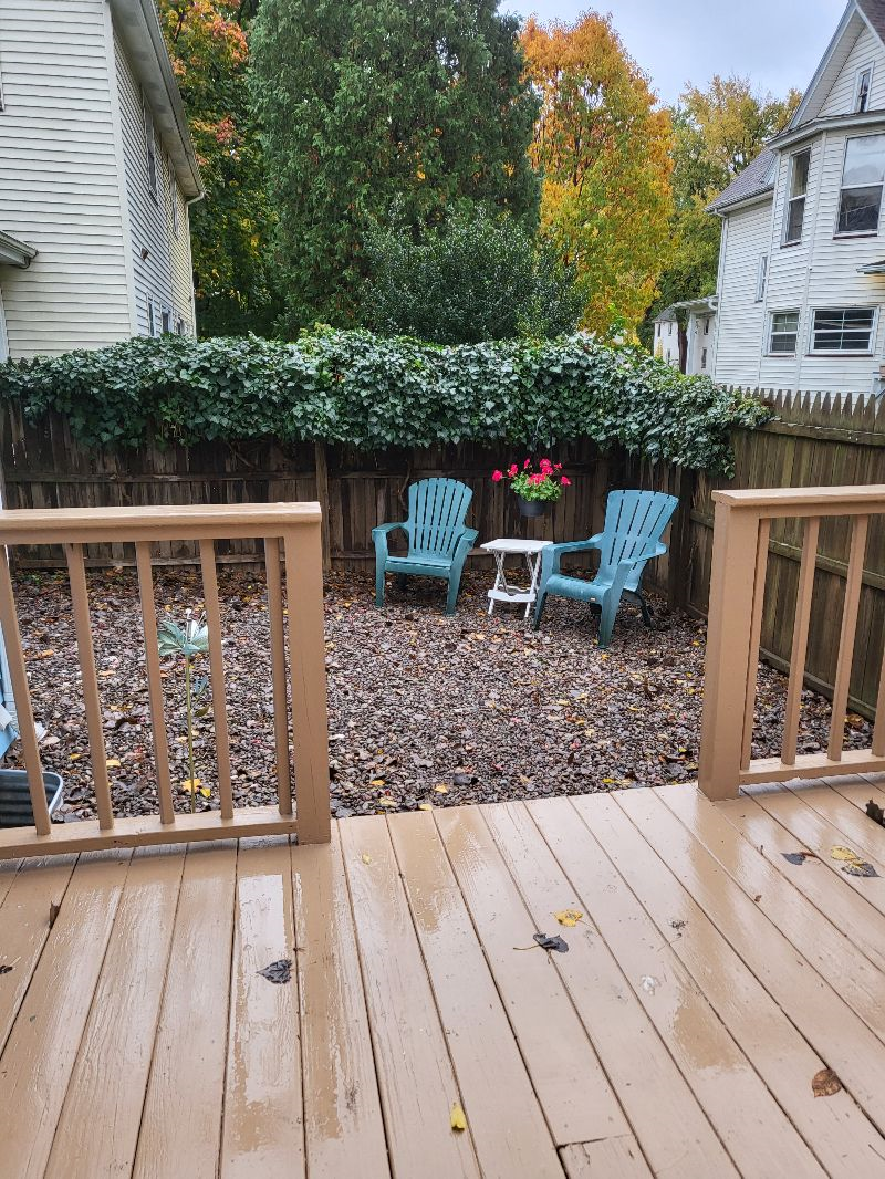 Welcoming 2 bdrm townhouse near Rochester NY hospitals - Photo 10