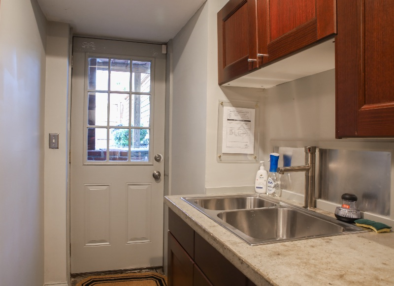 Beautiful Bloomingdale  Apartment Close to... - Photo 12