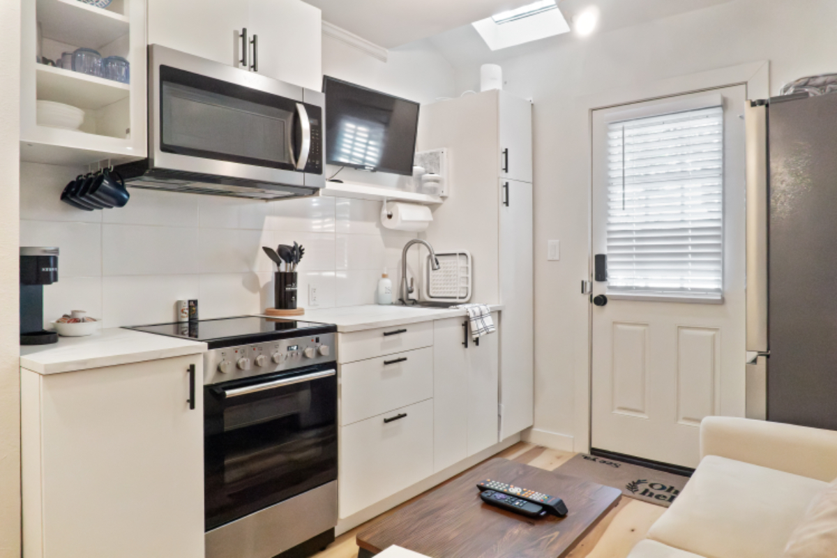 Contemporary Modern Suite.2/b 2/b - Photo 9