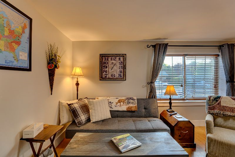 Charming Wyoming Suite Centrally located Stay with Wifi - Photo 7