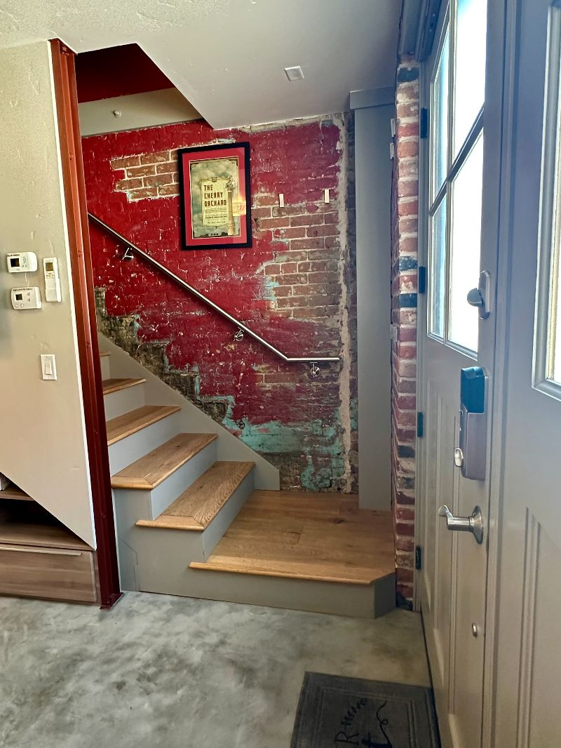 Renovated Carriage House in Downtown Boise - Fully Furnished - Photo 7