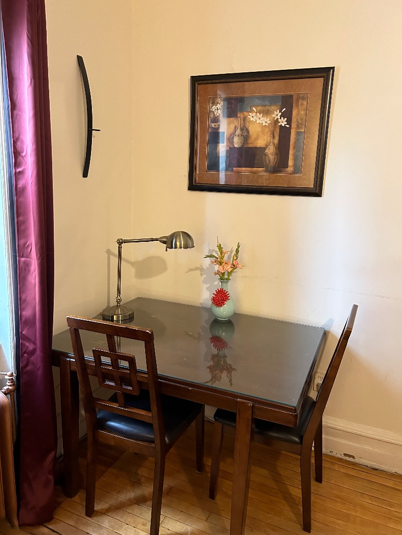 Charming Studio in the Heart of Brooklyn - Your Cozy Retreat at the Grand Old Mansion - Photo 1