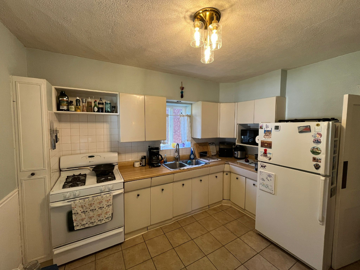 Shared Home 5 min from Barnes - Photo 6