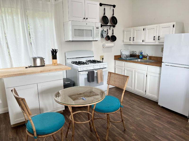Cute guest house in midtown ventura - Photo 4
