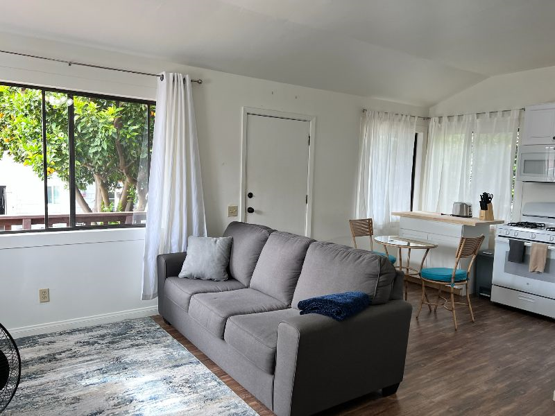 Cute guest house in midtown ventura - Photo 3