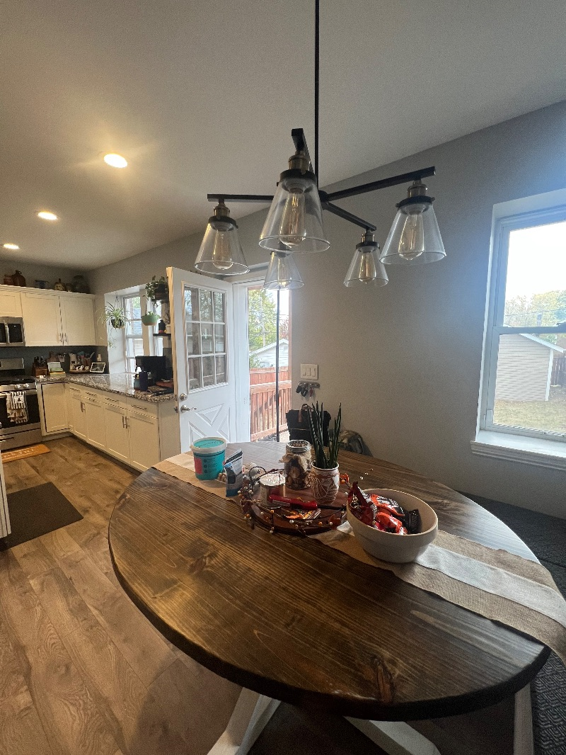 Cozy City Home - Photo 5