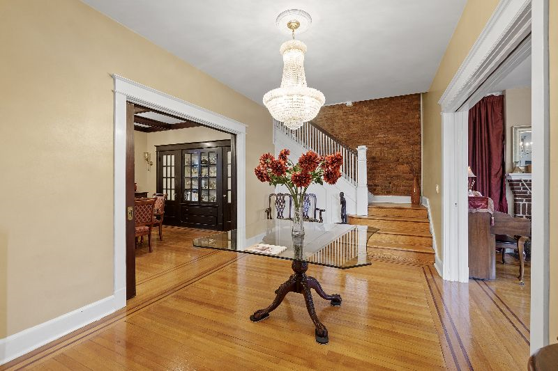 Spacious Rooms for Rent in Charming Washington DC Home - Ideal Location and Modern Amenities - Near  - Photo 4