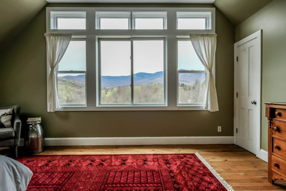 Epic Views of the Green Mountains - Photo 9