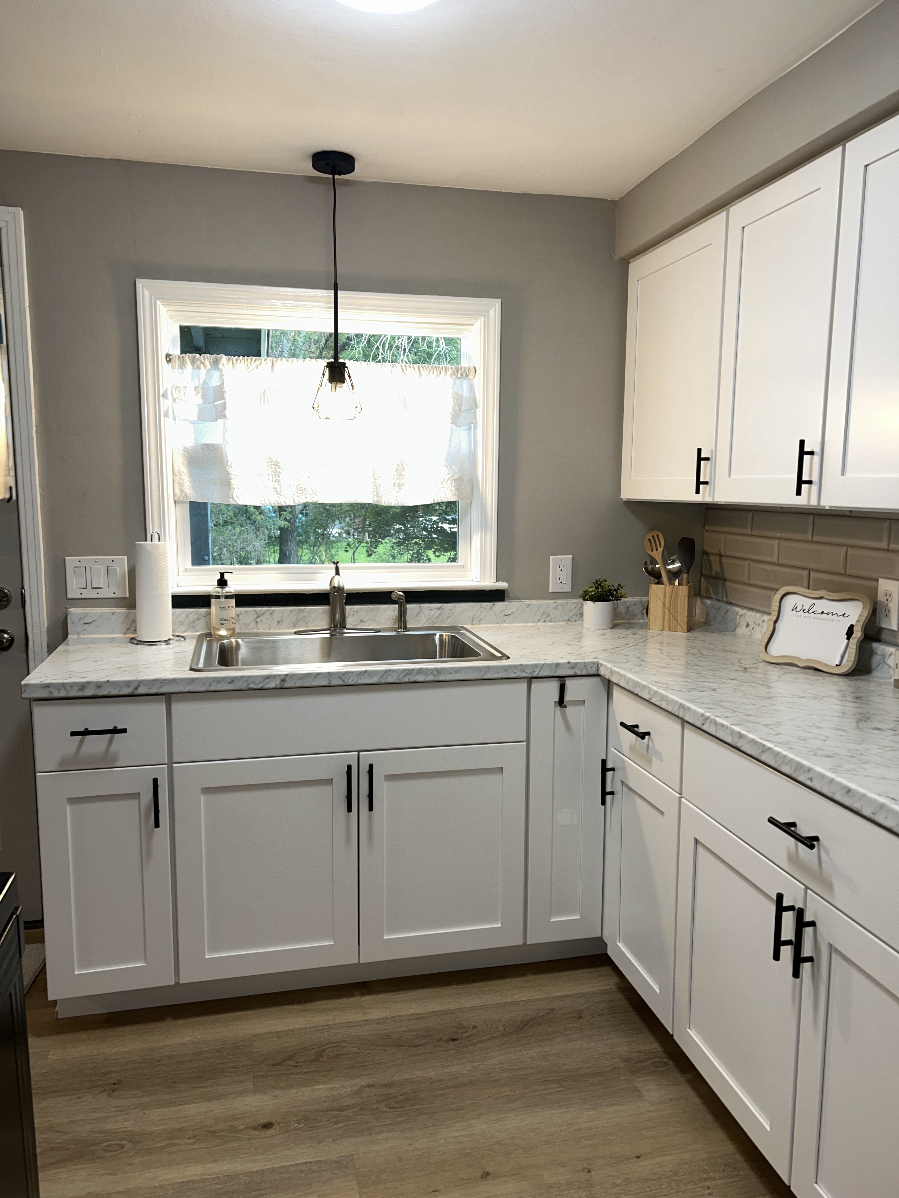 Home Away for Traveling Professionals - Photo 6