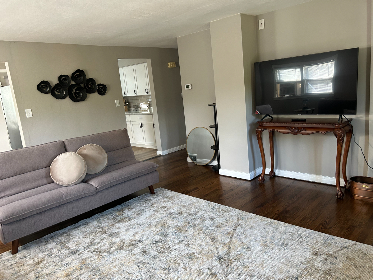 Home Away for Traveling Professionals - Photo 2
