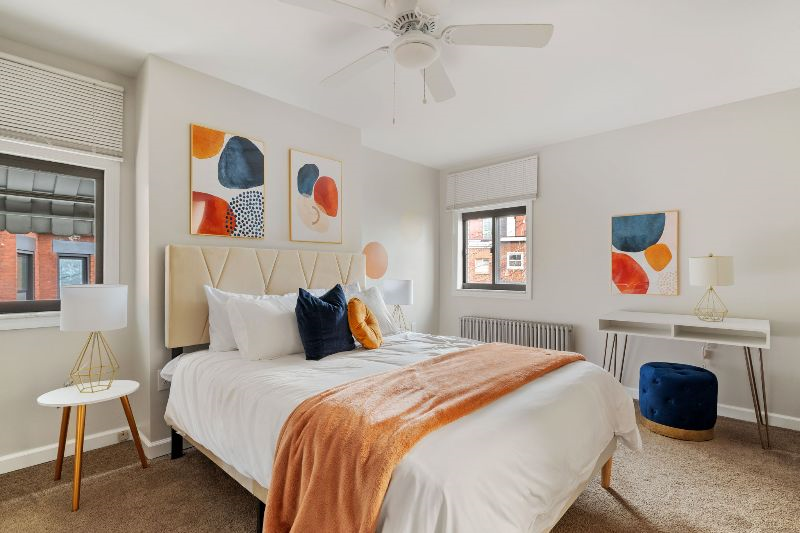Open loft - 5-min to downtown - Contemporary - Photo 11