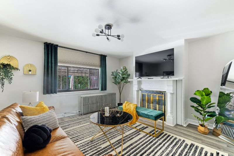 Open loft - 5-min to downtown - Contemporary - Photo 3