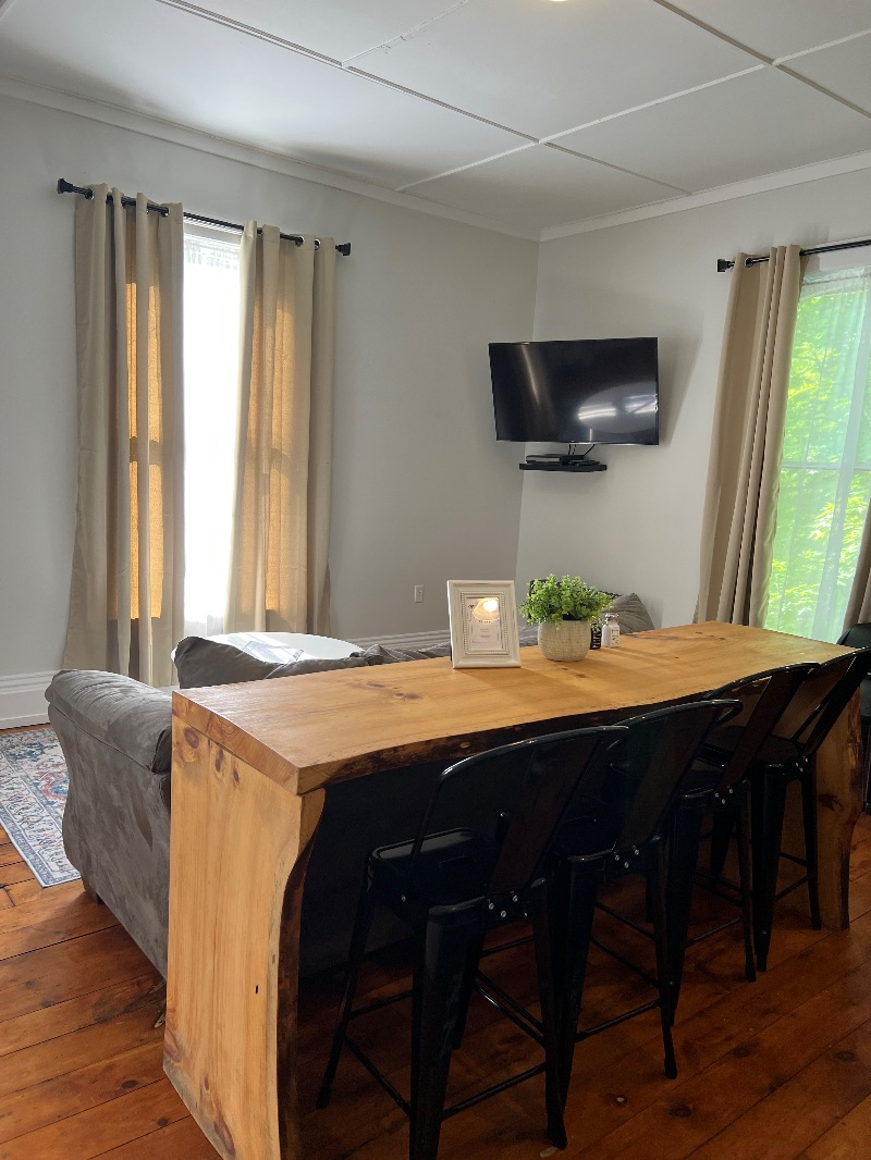 2 bedroom apartment - Photo 2