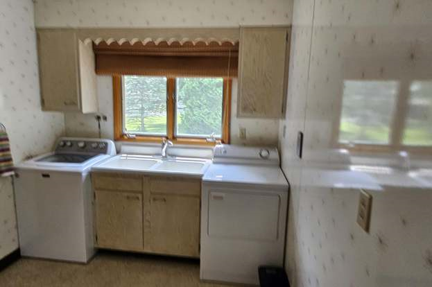 Stunning Room with River View and Private Bathroom in Stillwater NY - Photo 8