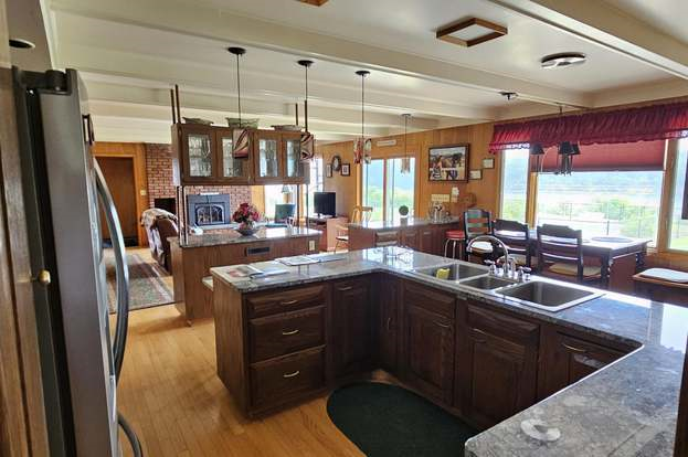 Stunning Room with River View and Private Bathroom in Stillwater NY - Photo 4
