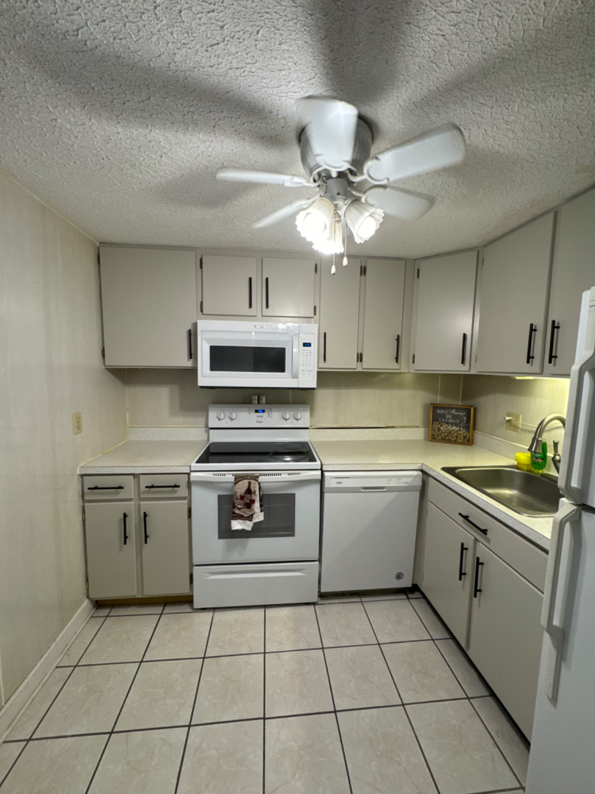 Charleston Oasis - The Glamorous Unit - Photo 1