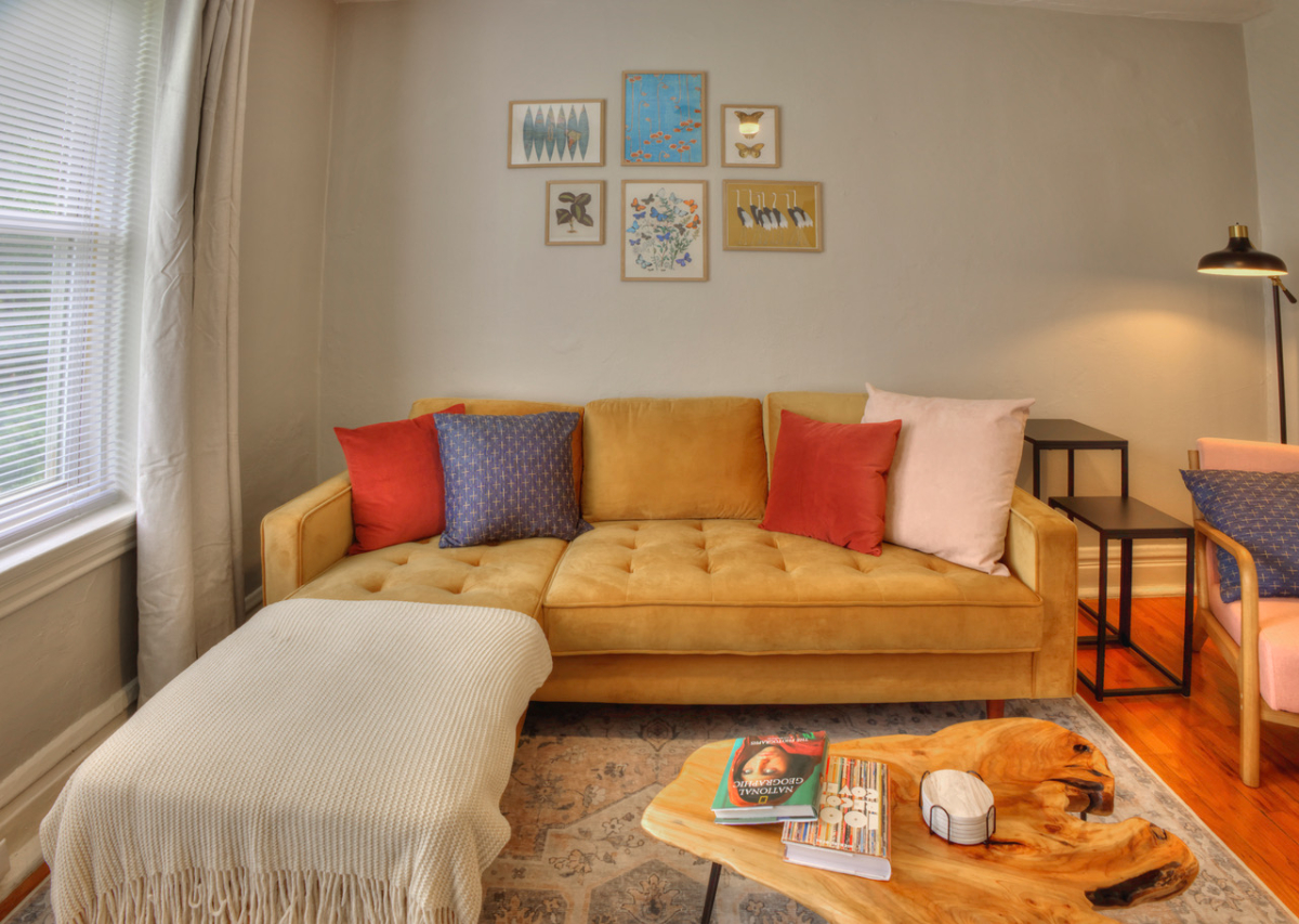 2E-Southwest Garden Suite a Quiet Parkside Retreat