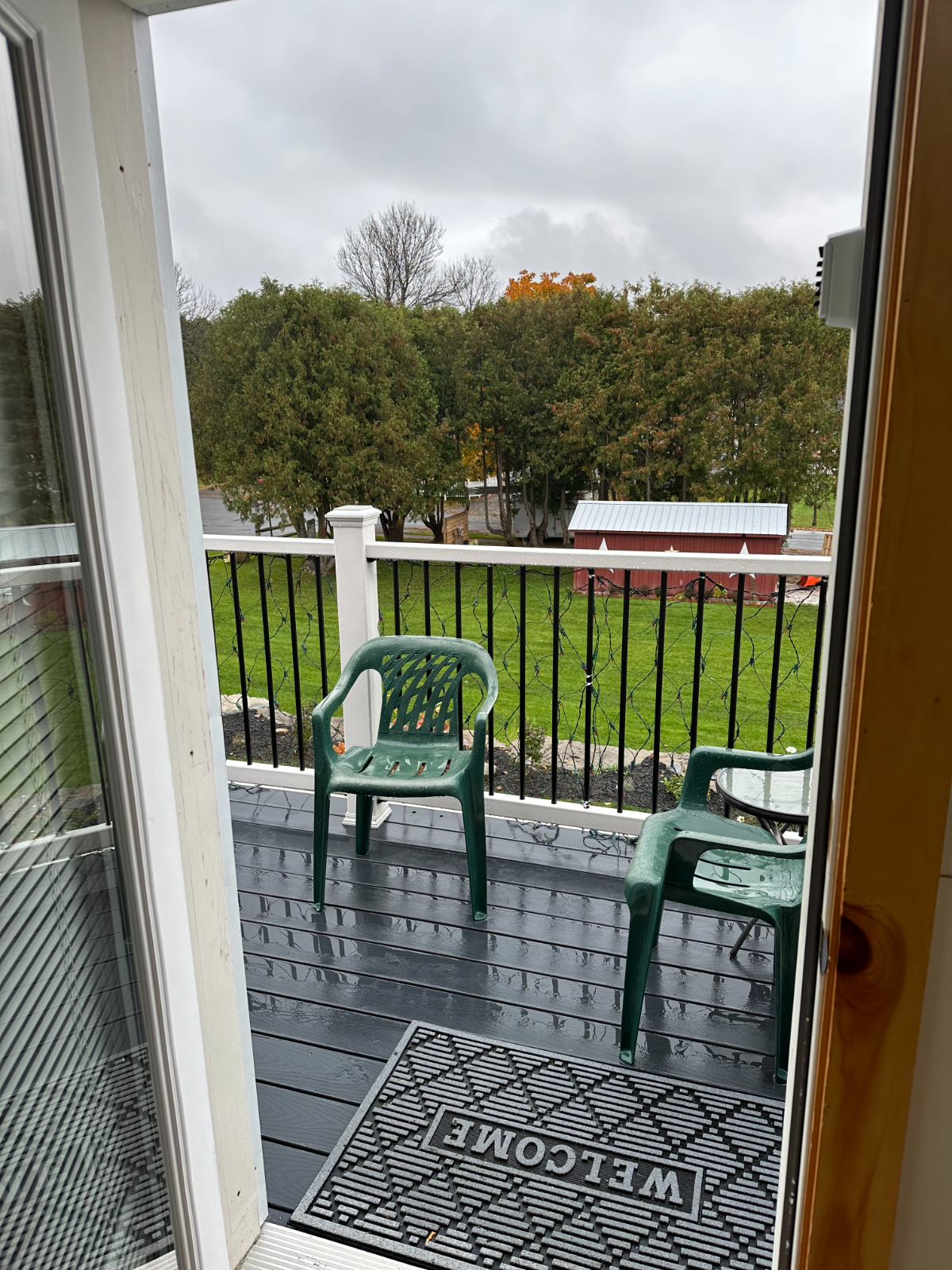 Charming Recently Renovated Apartment in Rutland Vermont - Outdoor Space and Pet Friendly - Photo 8