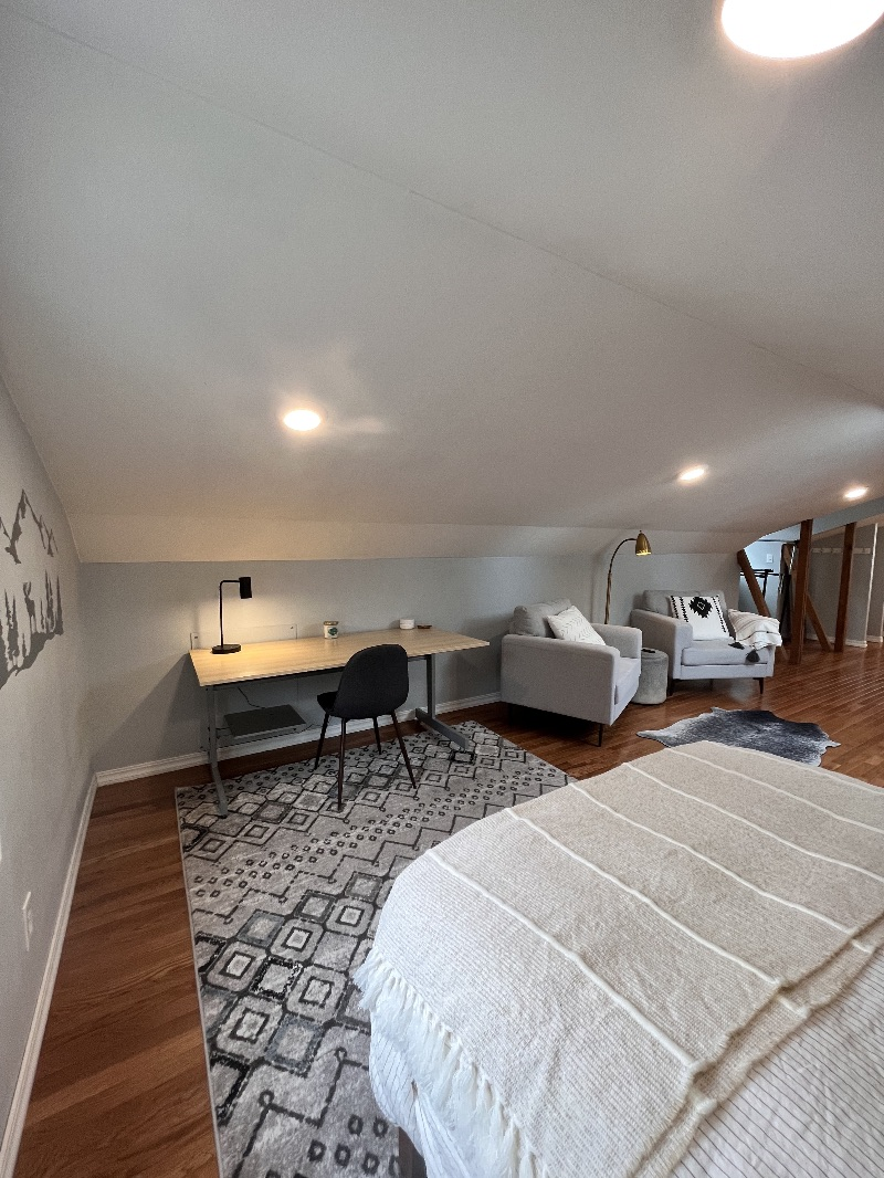 Beautiful Downtown Studio Apartment - Photo 4