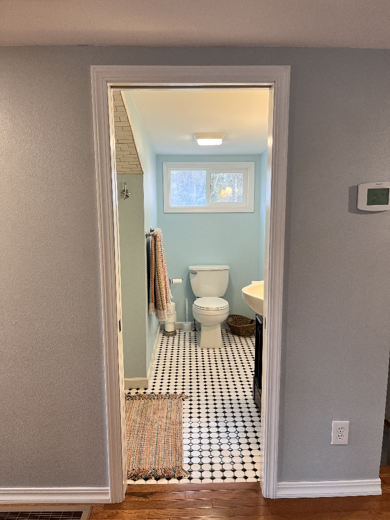 Beautiful Downtown Studio Apartment - Photo 7