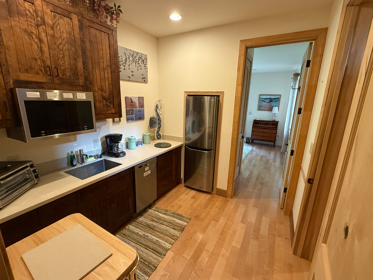 Luxury Country Apartment with Beach Access - Photo 4