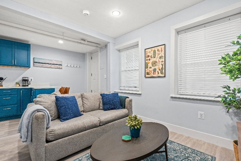 Walk to Hospitals- 1 Bed 1.5 Bath Private English Basement w/ Street Parking - Photo 6