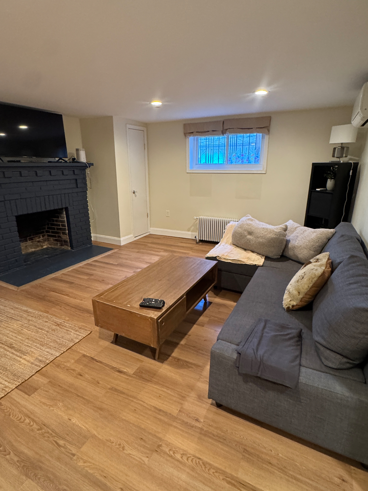 16th Street Heights English Basement - Sunny and Spacious One Bedroom and Office - Photo 3