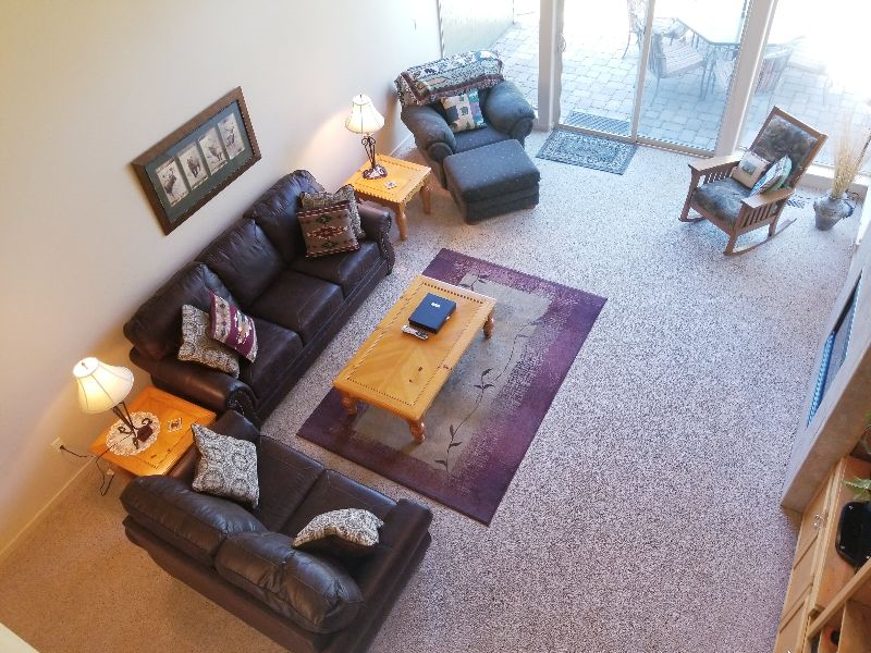 Resort Living 3 brdm Creekside in Eagle Crest - Photo 4