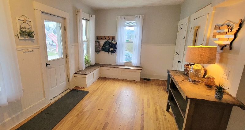 Entire Cozy Home - Photo 2
