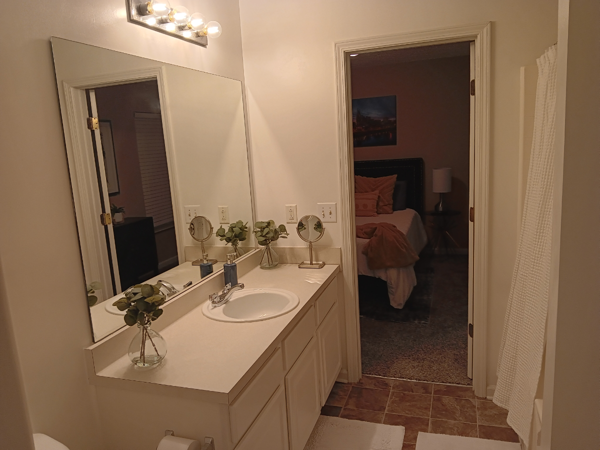 Cottage Lake Getaway - Photo 7