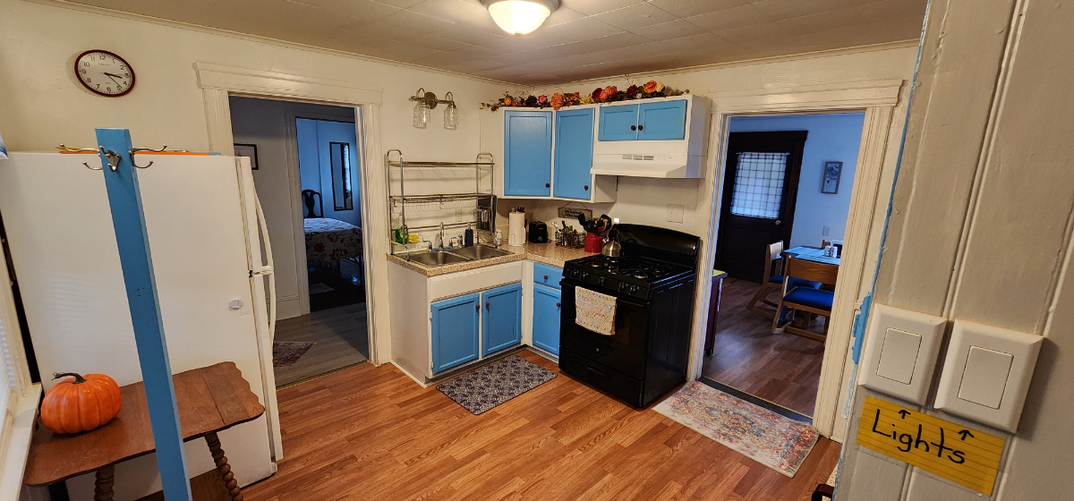 Separate 212 apartment in Watkins Glen - Photo 7